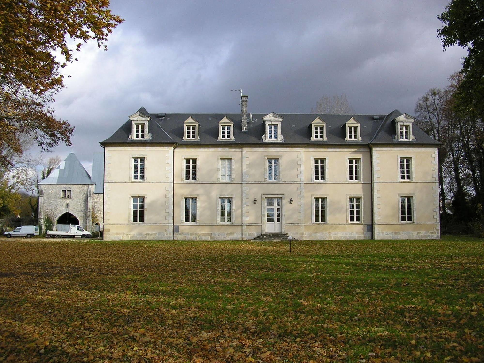 Château De Lazenay - Résidence Hôtelière Bourges Exterior foto